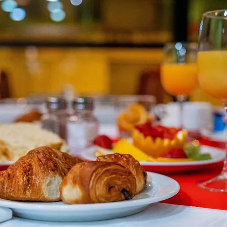 Sainte-rose Hotel 3*