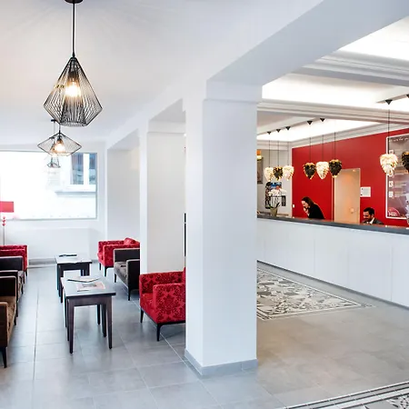 Hotel Sainte-rose Lourdes