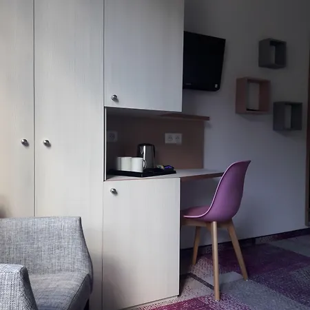 Sainte-rose Hotel 3*