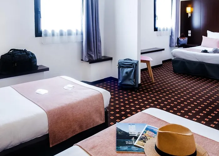 Sainte-rose Отель 3*