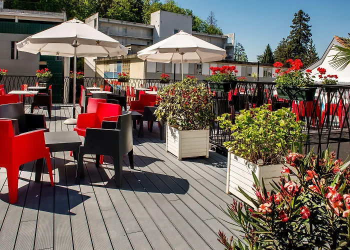 Отель Sainte-rose 3*